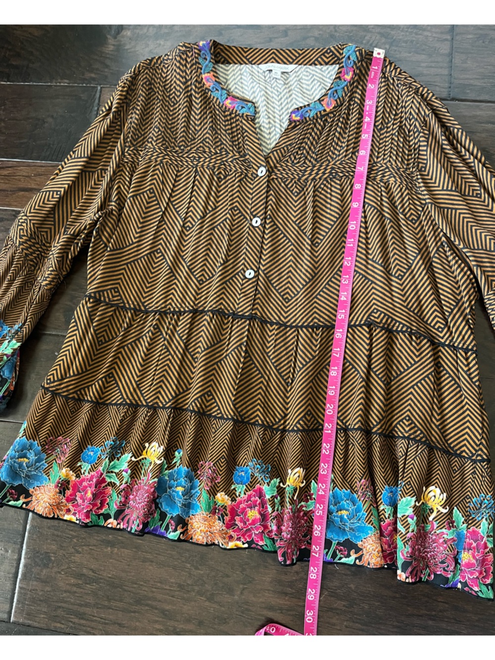 NWOT John Mark Brown embroidered tunic top; Size XL - Picture 3 of 12